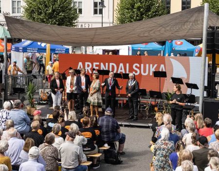 img_arendalsuka_inn-pa-tunet
